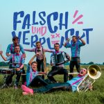 Falsch und Verrückt